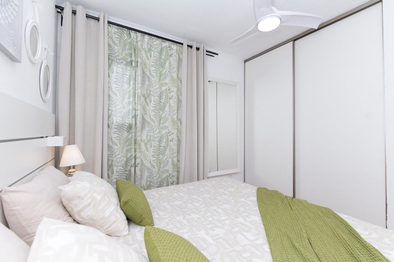 Sea View, Newly Renovated, 2 Bedrooms Apartment In Costa Adeje Экстерьер фото